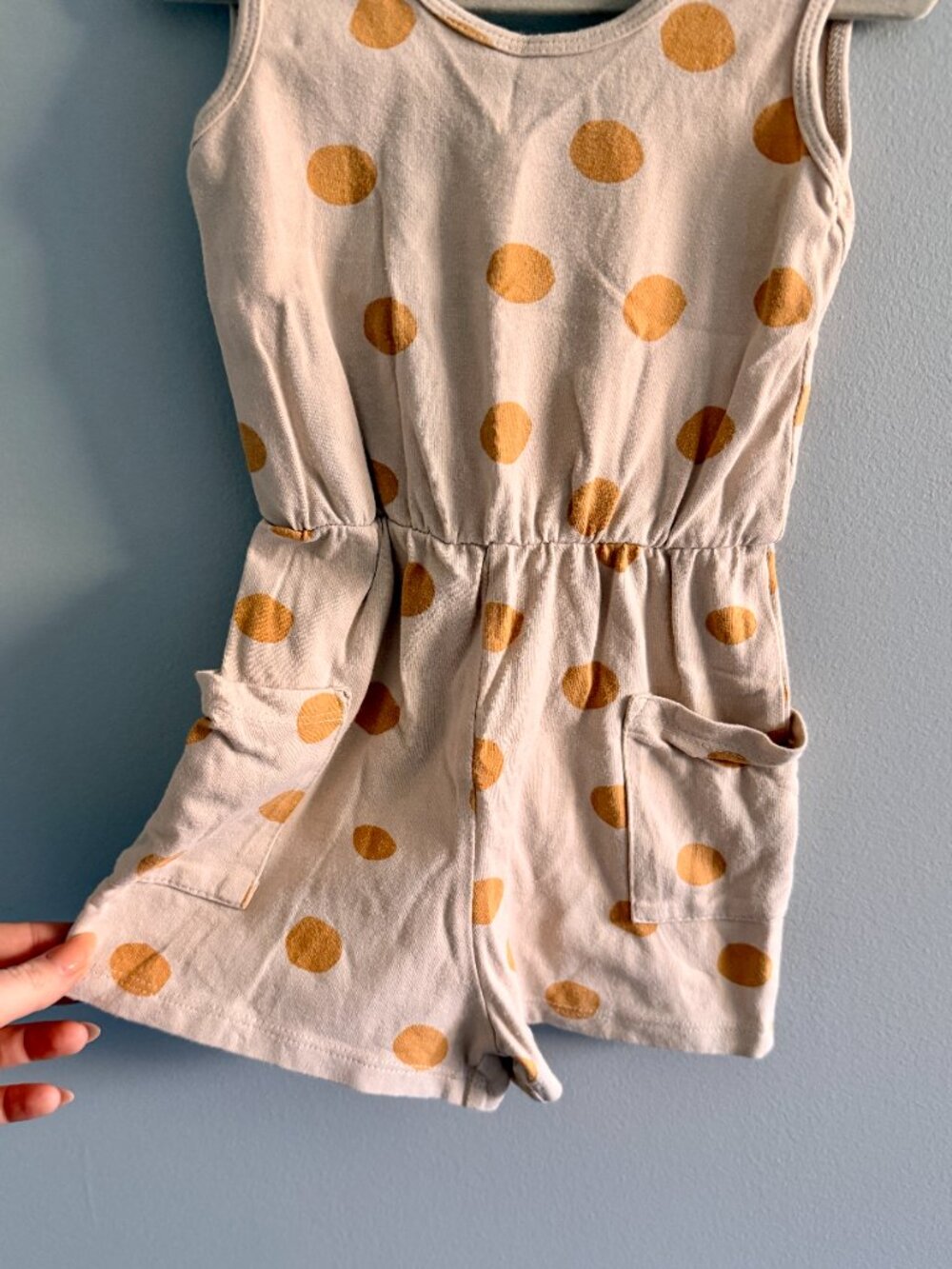 Alice + Ames The Tank Shortie Jumpsuit in Neutral Polka Dot GUC 4T - Picture 4 of 5